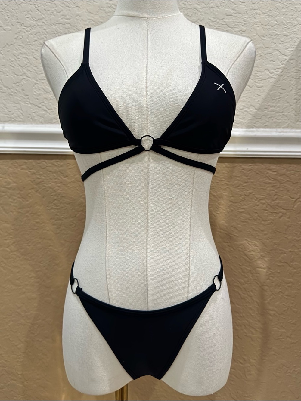 Boutine LA Black Strappy Ring-Detail Bikini Set